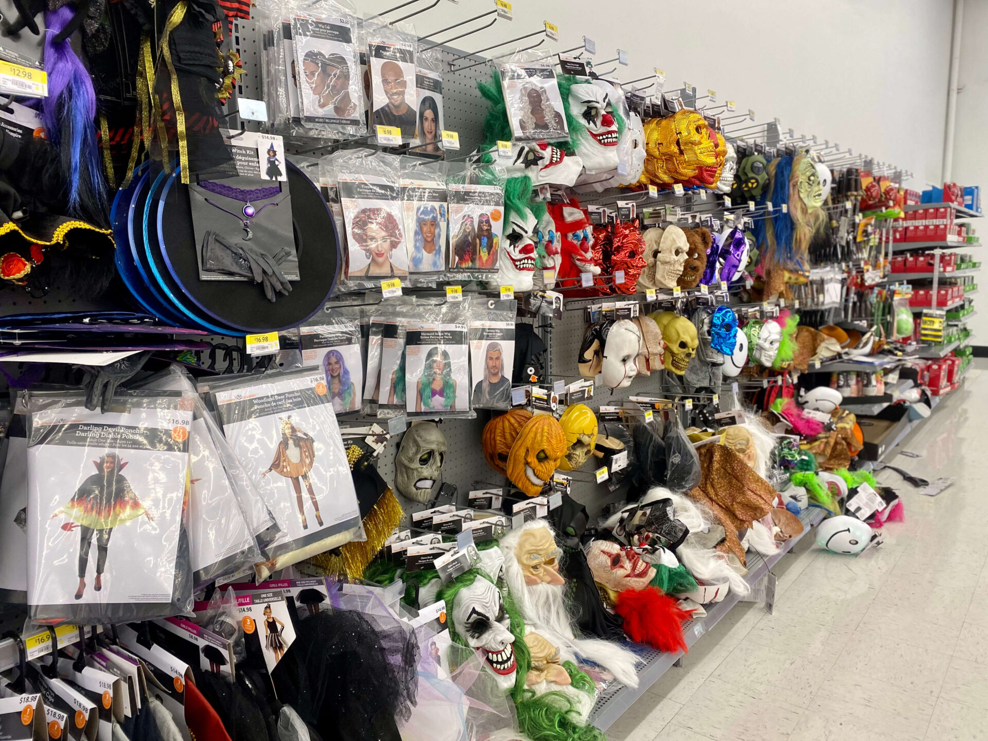 仮装して楽しもう！ケロウナでハロウィーンコスチュームを買えるお店まとめ ケロウナ info.jp